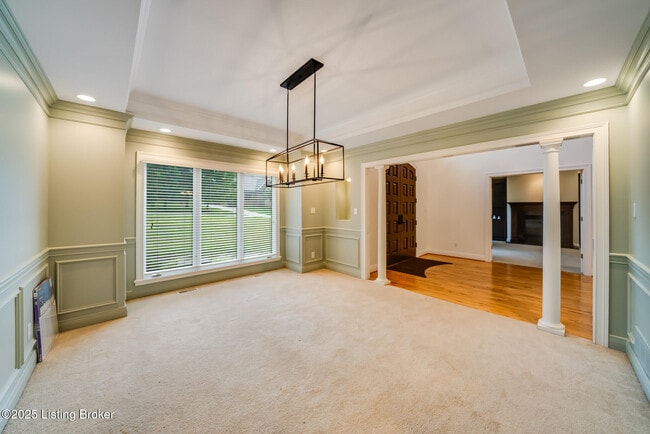 Building Photo - 12307 Ridgeview Dr