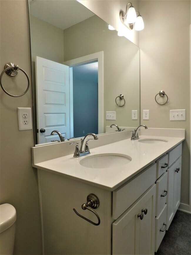 Building Photo - Home for rent in Brookwood, AL.... Available to View Now!!!