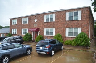 Building Photo - 3687 Elm Gardens Dr