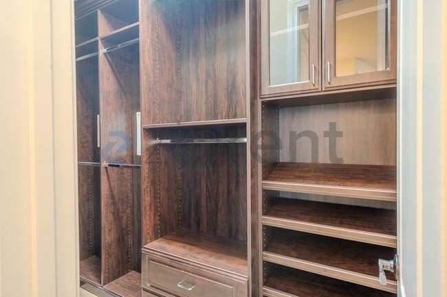 Building Photo - 27827 Patsy Pence St