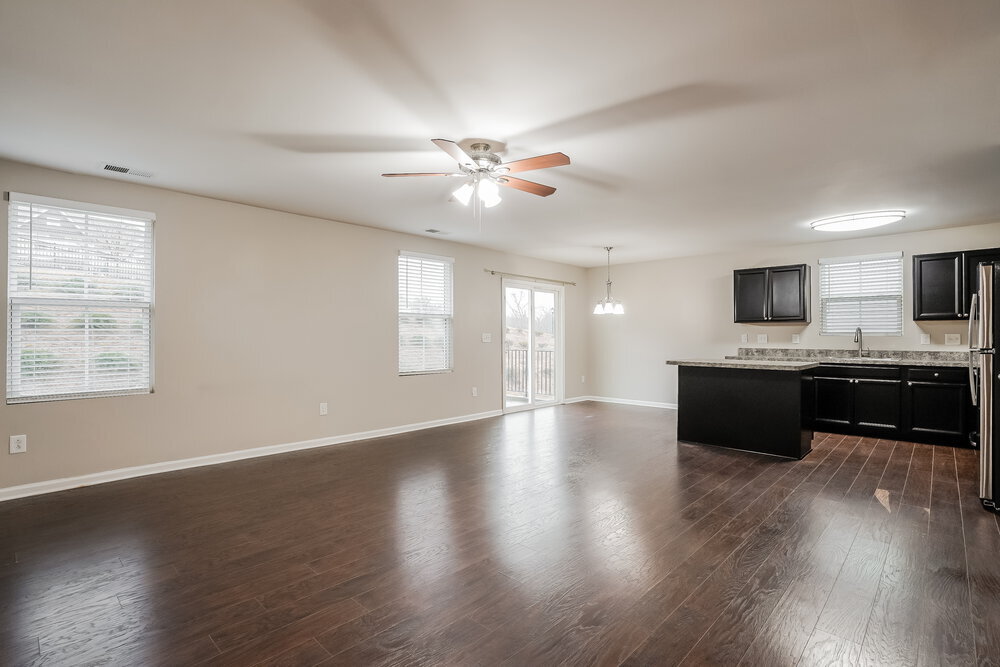 Building Photo - 281 Fieldspar Ln