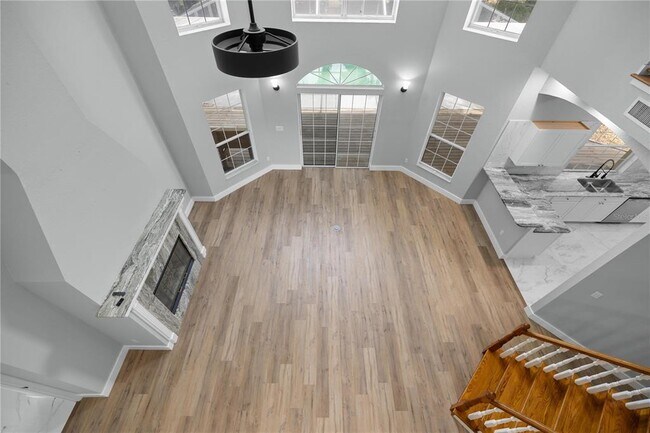 Building Photo - 1628 SE 29th Terrace