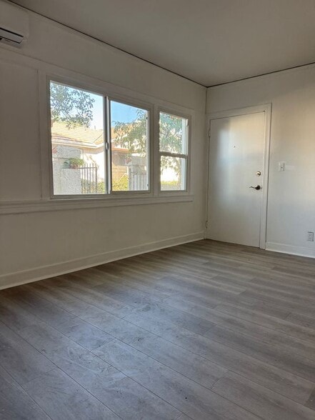 Building Photo - 101 S Cordova St