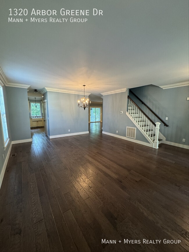 Building Photo - 1320 Arbor Greene Dr