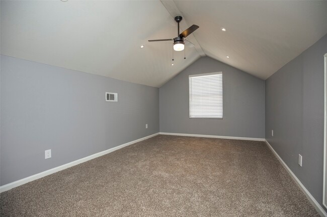 Building Photo - 1202 Birdsall St