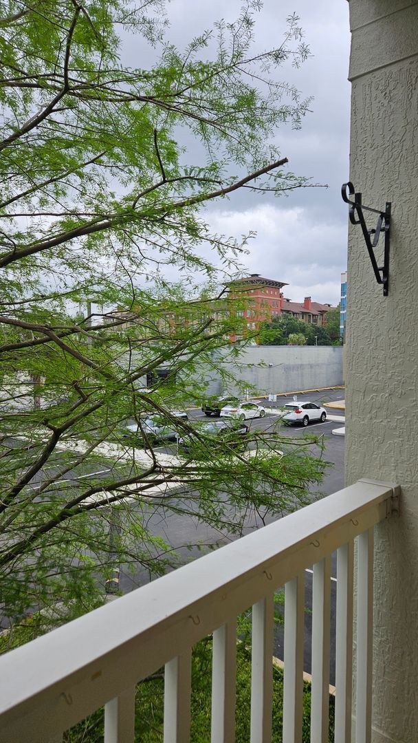 Building Photo - 1Brm Downtown Orlando - Affordable and Pet...