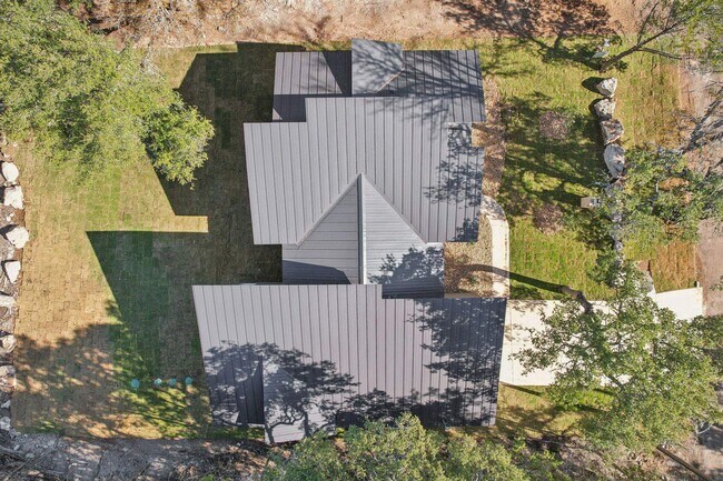 Building Photo - 3006 Dew Drop