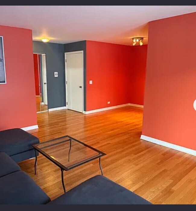 Building Photo - 1155 Silverwood Ct