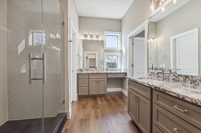 Building Photo - 3102 Eunice St