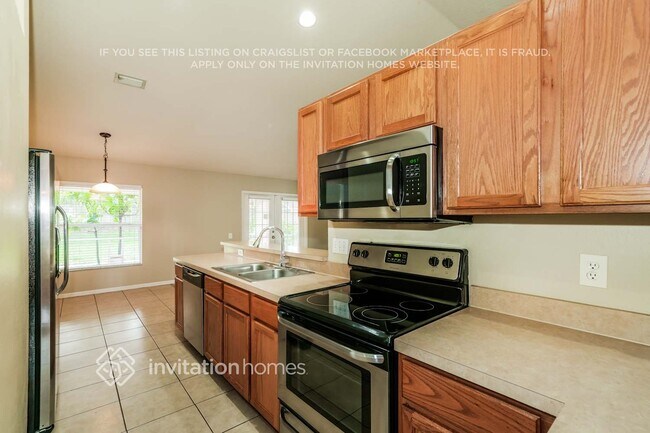 Building Photo - 6706 Clair Shore Dr