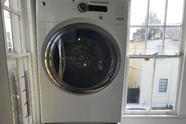 Building Photo - 1301 Ursulines Ave