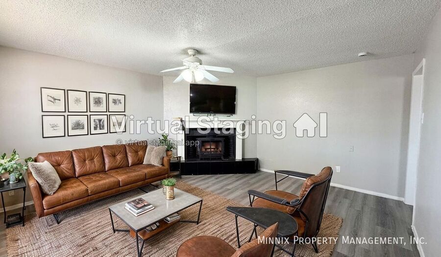 Primary Photo - 4536 Marshall St