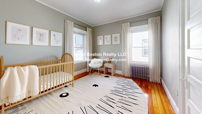 Building Photo - 3943 Washington St