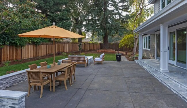 Building Photo - Stunning Designer Home in South Los Altos on a Premier Cul-de-sac.