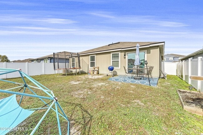 Building Photo - 3696 Shiner Dr