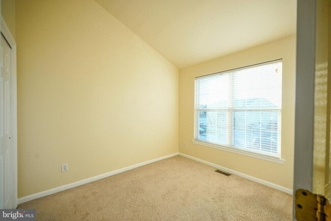 Building Photo - 443 Tuvira Ln