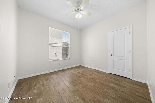 Building Photo - 816 Autumn Glen Dr