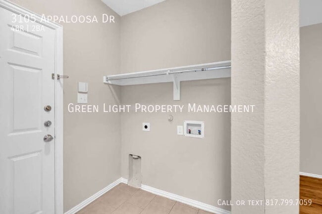 Building Photo - 3105 Appaloosa Dr