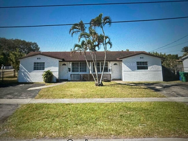 Building Photo - 1101 NW 55th Ave
