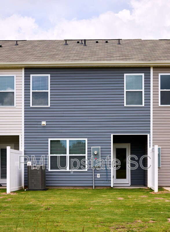 Building Photo - 753 Embark Cir