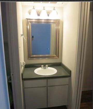 Building Photo - 104 W 38th 1/2 St