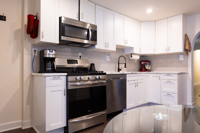 Building Photo - 1519 Park Rd NW