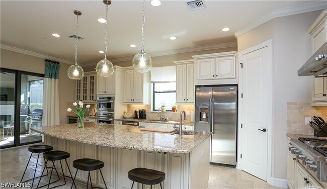 Building Photo - 10155 Coconut Rd