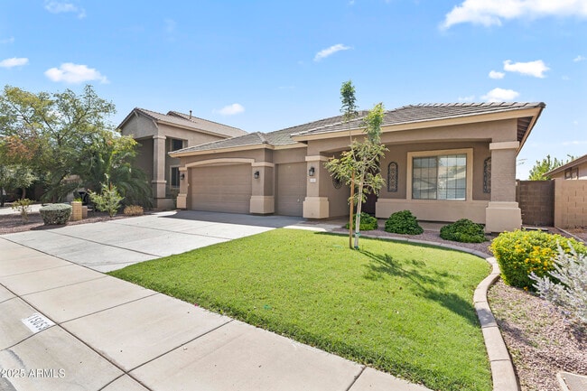 Building Photo - 15053 W Cameron Dr