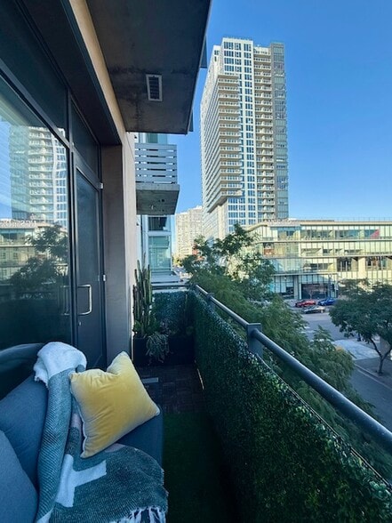 Balcony View 1 - 527 10th Ave