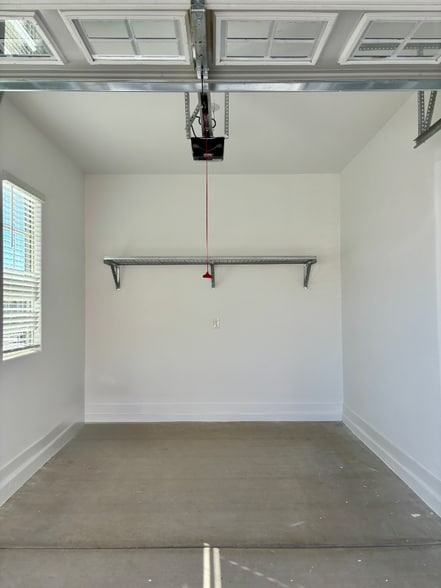 Building Photo - 456 S Jacana Ln