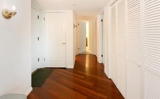 Building Photo - 320 Soquel Ave