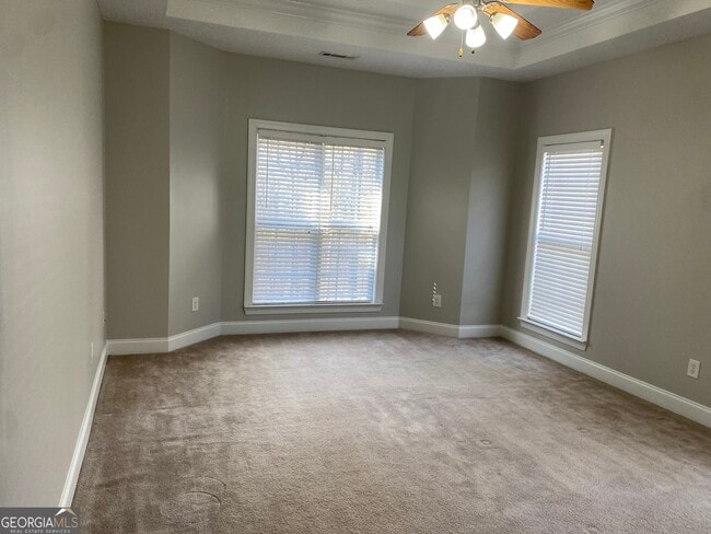 Building Photo - 44 Vaux Way