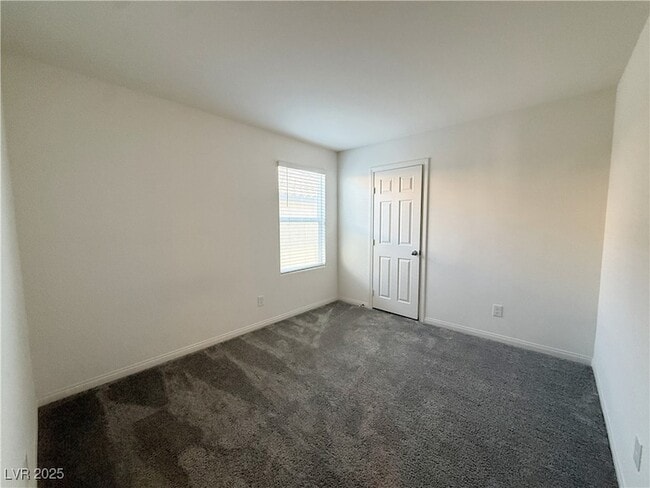 Building Photo - 8011 Cavazzo Ave