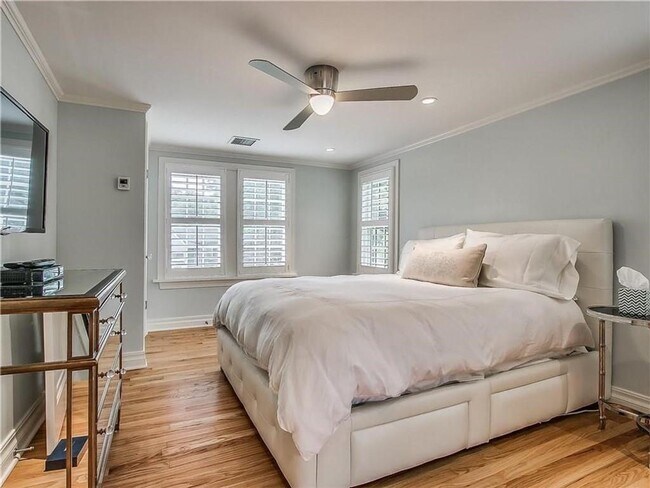 Building Photo - 1109 NW 55th St