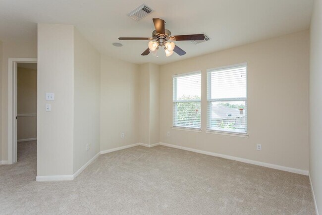 Building Photo - 8438 Resada Park Ln