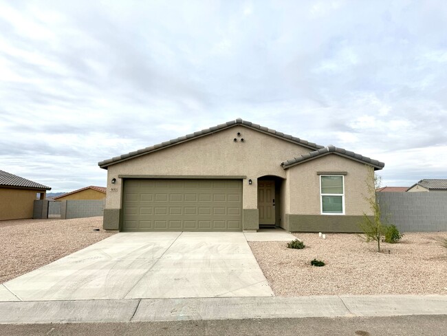 Primary Photo - Beautiful 2024 Built 3 Bedroom Home on Cor...