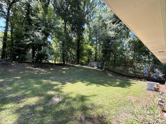 Building Photo - 5320 Dolphin Ln
