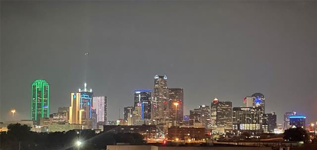 Building Photo - 1901 S Harwood St