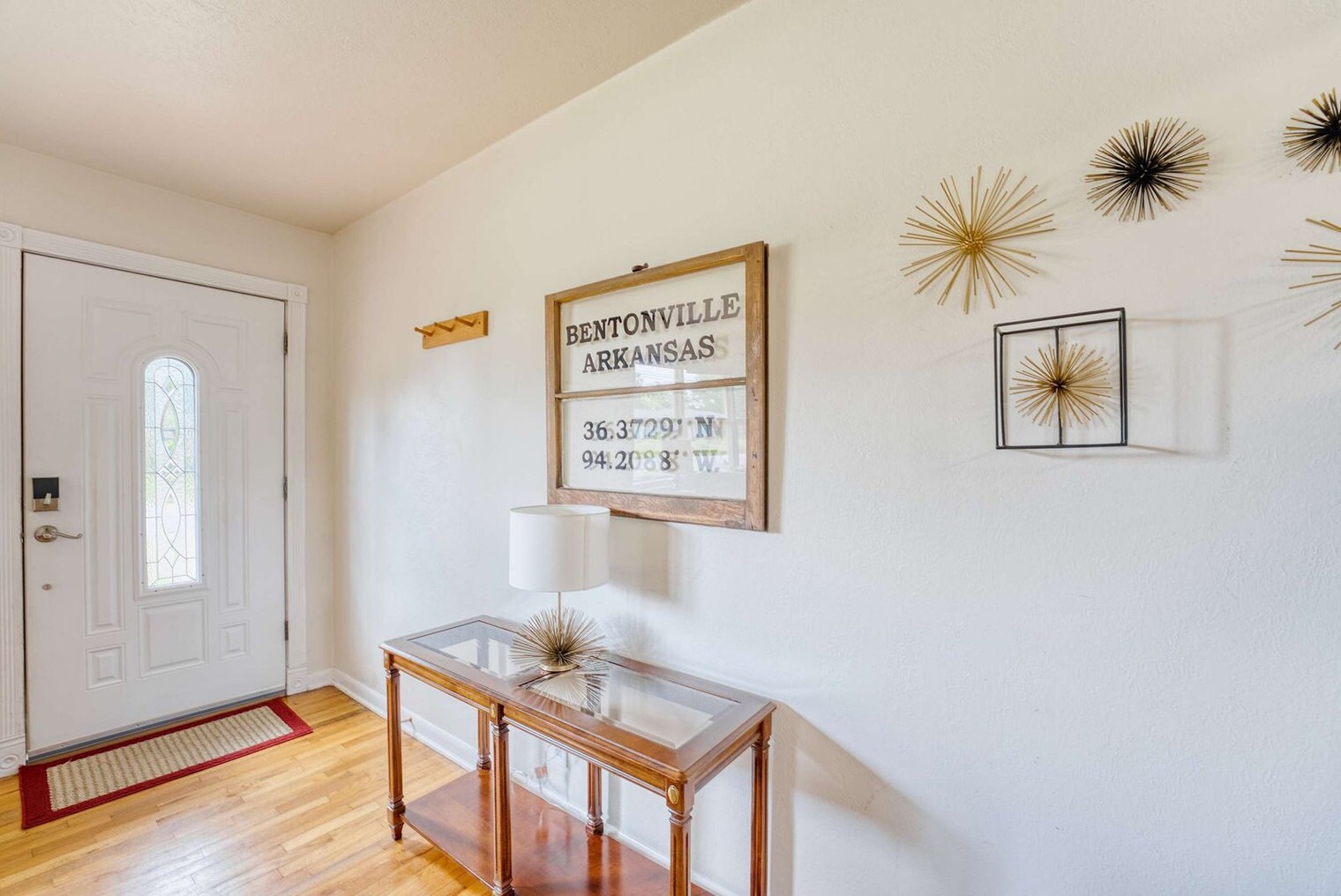 Building Photo - 312 Crestview Dr