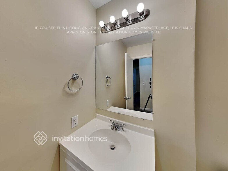 Building Photo - 4521 Dons Ct SW