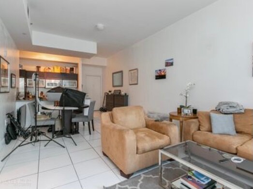 Building Photo - 950 Brickell Bay Dr