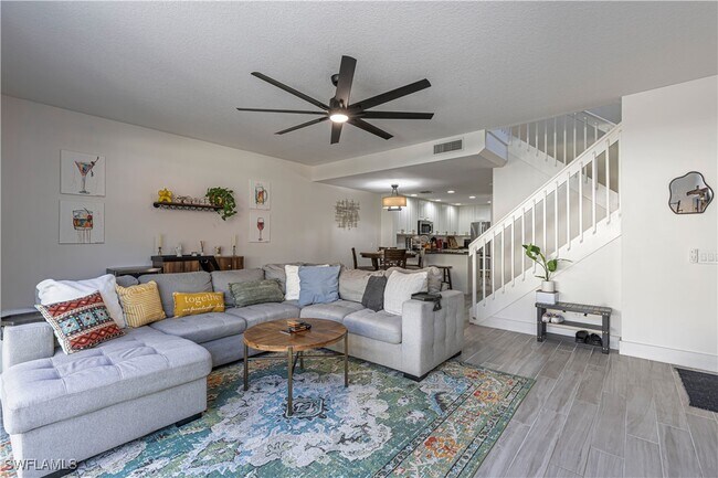 Building Photo - 28572 Alessandria Cir