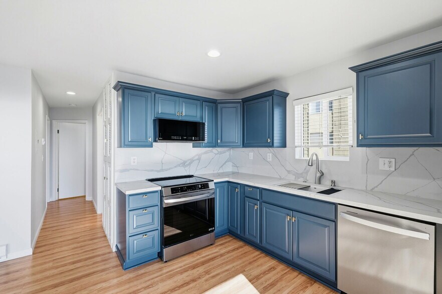 Building Photo - 815 Balboa Ave