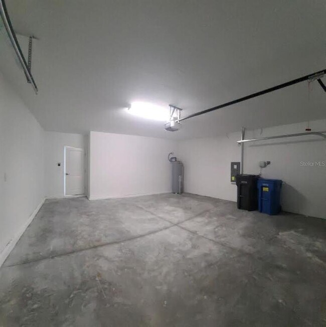 Building Photo - 10009 Calypso Orchid Ct