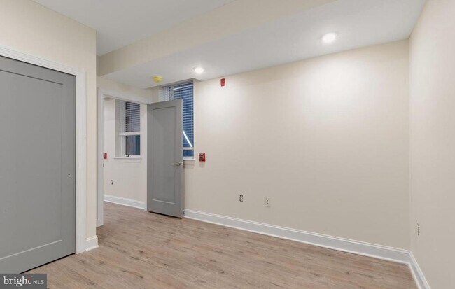 Building Photo - 509 Gorgas Ln
