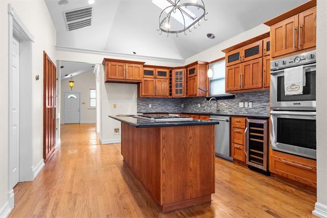 Building Photo - 3804 Mattison Ave