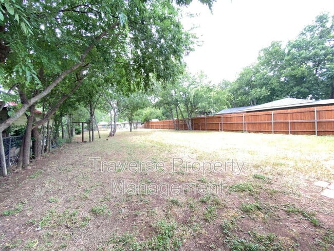 Building Photo - 3032 Marys Ln