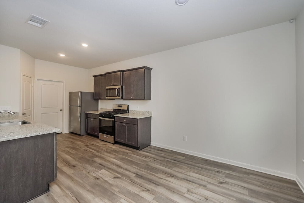 Building Photo - 1317 Woodwinds Dr