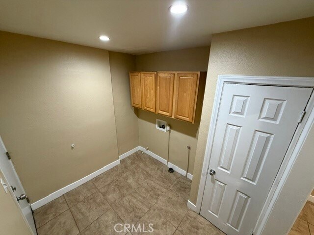 Building Photo - 3120 W 135th St