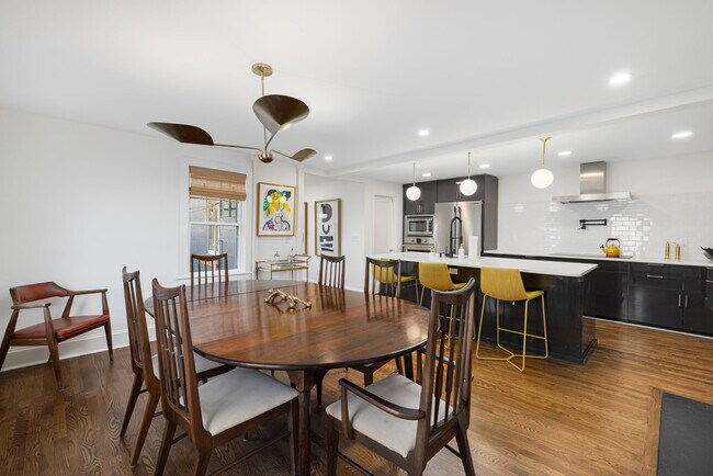 Building Photo - 23 Mt Vernon St